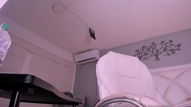 Miss_Francheska webcam