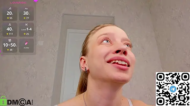 Michelle_Blond webcam