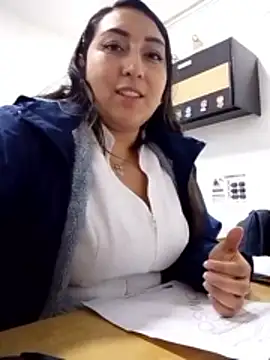 Valeria_montana_ webcam