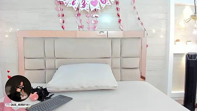 chloe_murray webcam