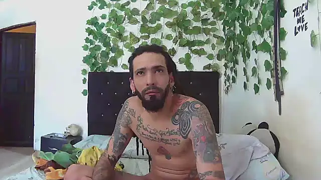 caribbeanlover1 webcam