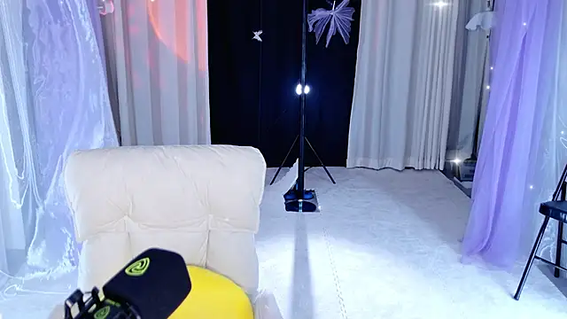 美女Dancer_Lucky-Nini在线直播