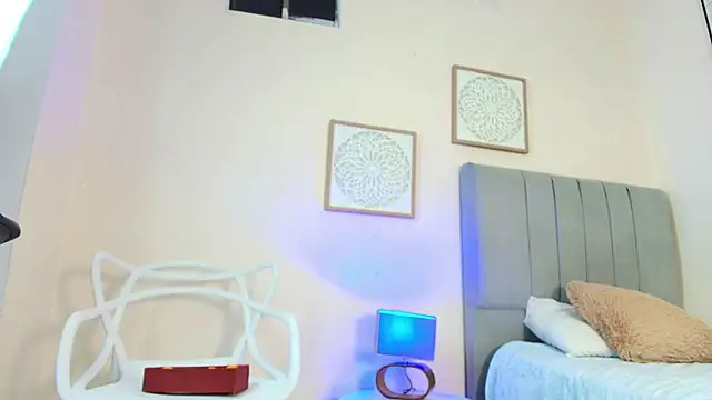 mary_cute9 - Mary_cute9's free webcam - UK Sex Cams