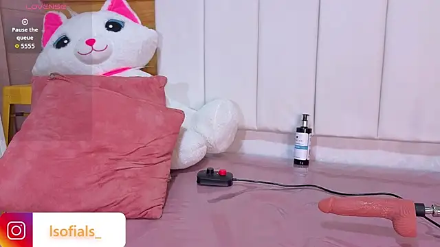 Abril_Velvet_a_ webcam