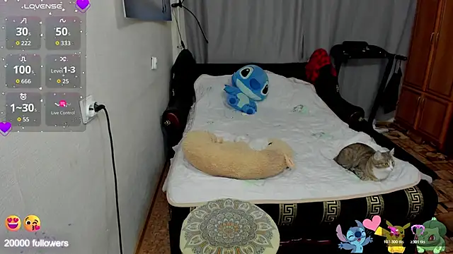 monica__elder webcam