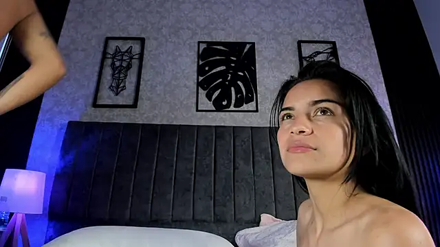 bliinkii_and_luka_ webcam