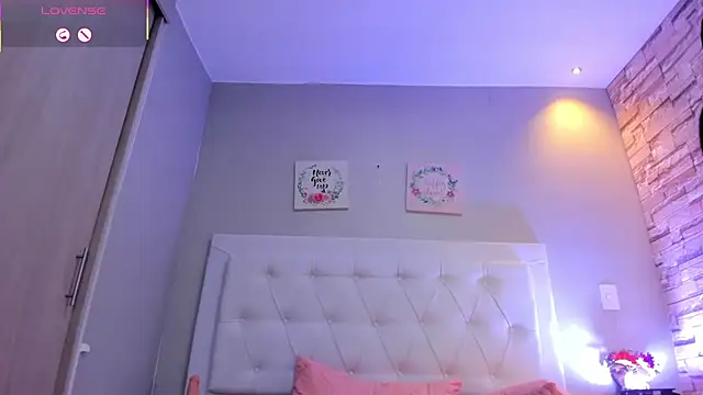 nicole__parker1 webcam