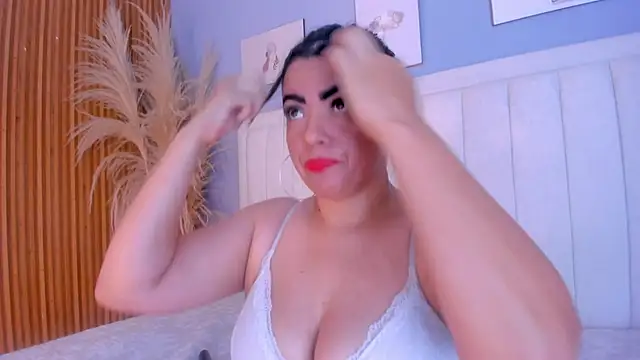 helen_jonesx webcam