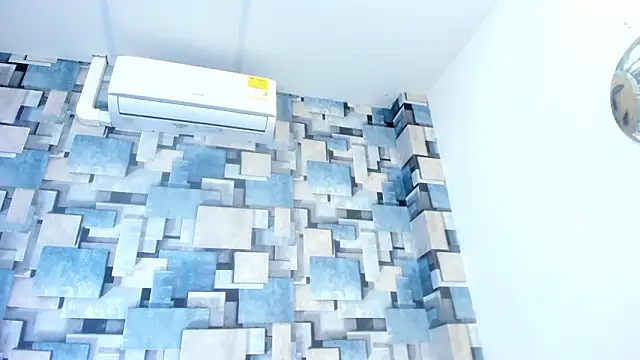 angel_dthroatt webcam