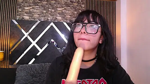 Amy_channel webcam