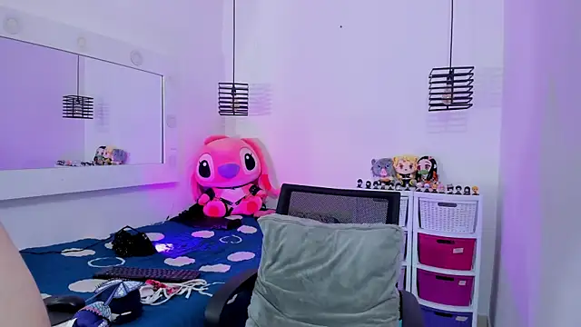 KimberlyJohnsoon webcam