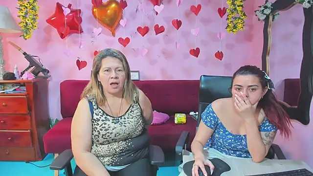 lesbiancuple webcam