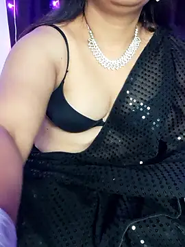 traditional_Jaanvi webcam