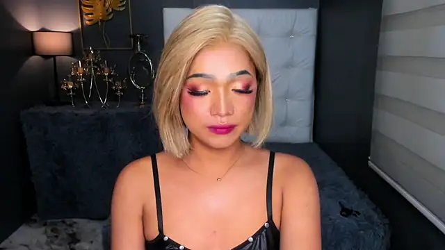 GwennGoddess from StripChat is Freechat