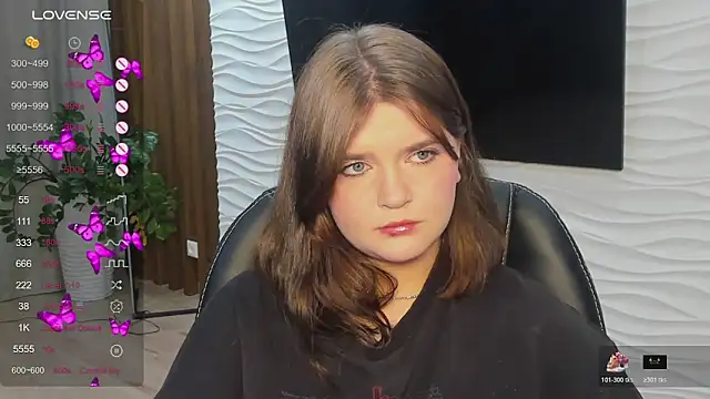 lanatreades - LanaTreades's free webcam