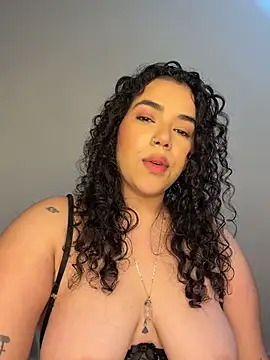 krisstenSantos webcam