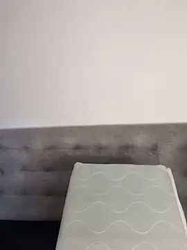 ScarletVelvetX webcam