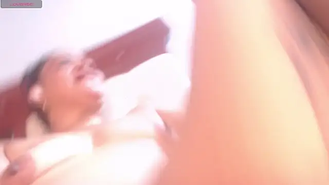 naughtypussydirtyxx webcam