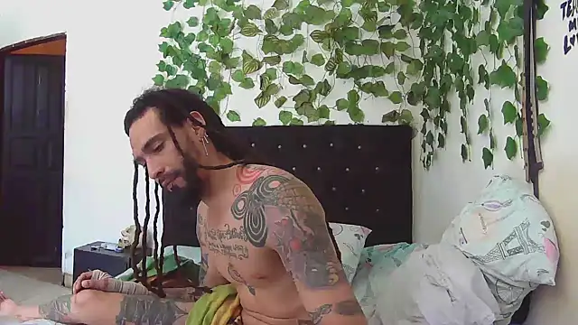 caribbeanlover1 webcam