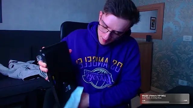 felixstarkk (M young) - Verbal Dom HUGE CUMSHOT ! Diamo !