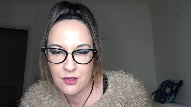 Humiliatrixxxx webcam