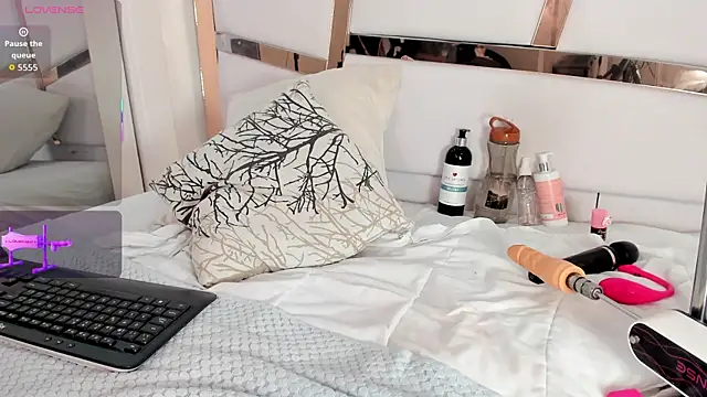 cattaleya_get - Cattaleya_get's free webcam