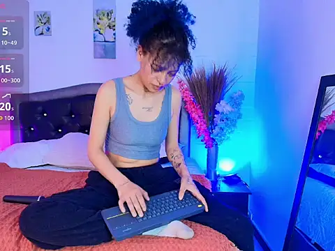 HannahBlue_ webcam