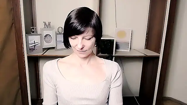 _AngeliaFlow_ webcam