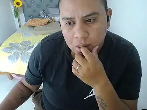 hotlesby_valery webcam