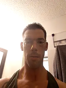 john19893 (Ask my age) - Have video sex off of here