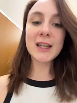 dina_tease (F young) - Buzz my pussy inside while people around