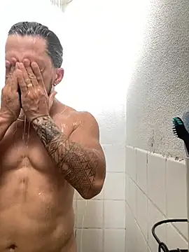 pbocam (Ask my age) - Enjoy/gozar