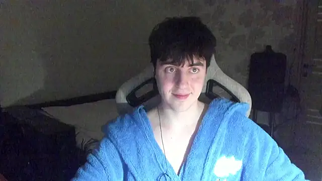 knuckles17 (M young) - cum