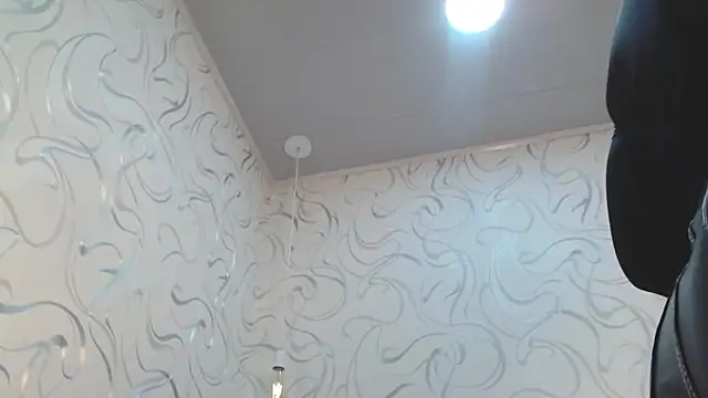 emilyqueen3x (F young) - finger masturbation