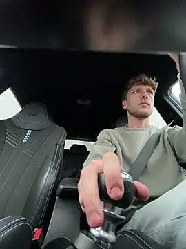 youngskinnyboy20 (M twink) - Day target 3! 🎯 💦🔥