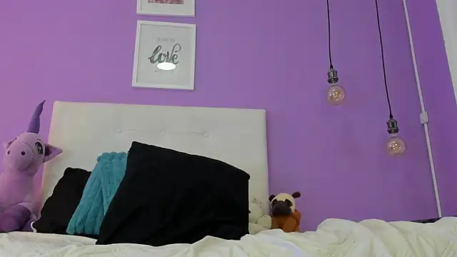 Charlotte11-11 webcam