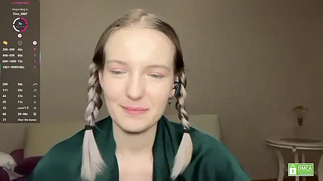 hongtomczak - HongTomczak's free webcam