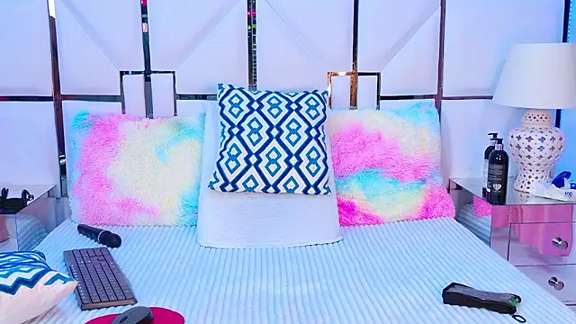 VeronicaSttar webcam