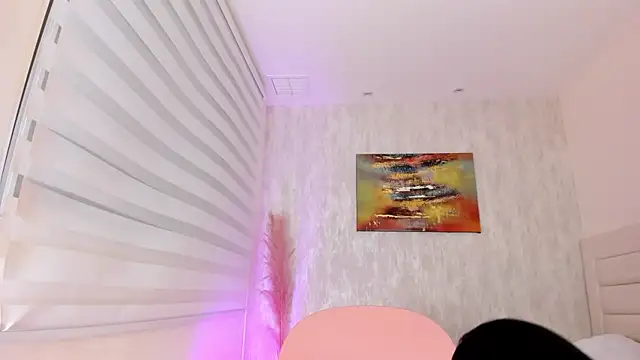 Krissi_latore webcam