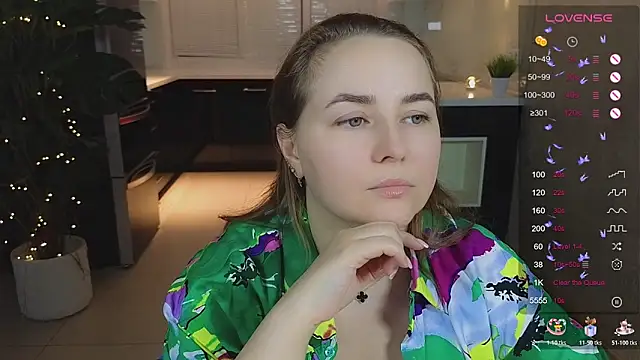 mira_mermayd - Mira_Mermayd's free webcam - UK Sex Cams