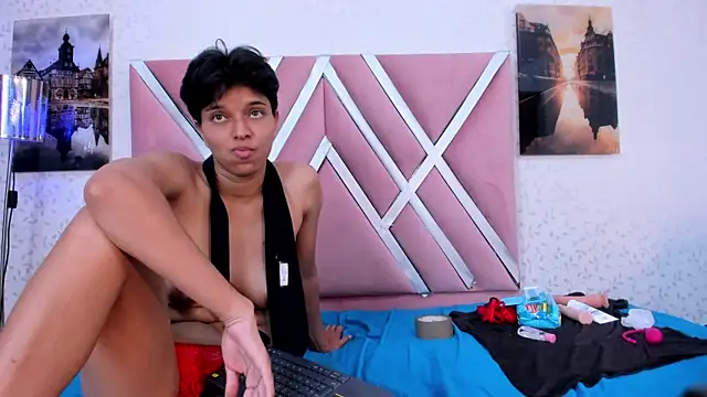 natasha_and_zoe webcam