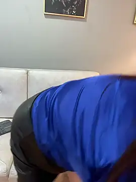 Webcam Model (Savvanahh)  is live.Free join now!