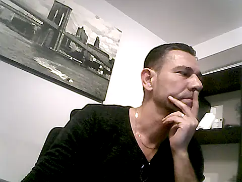 mastercharisma35 webcam