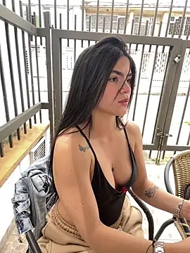 PamelaJonsom_ webcam