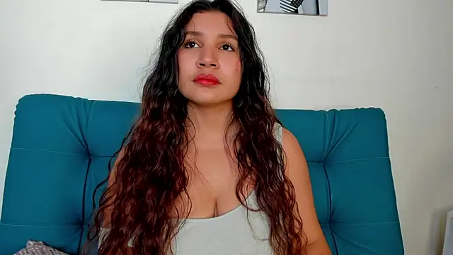 Victoria_Rosee webcam