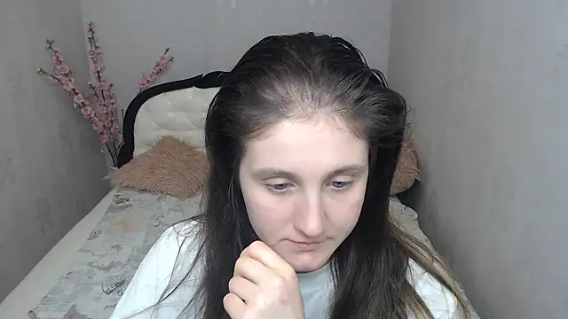 Holliy_Cooper webcam