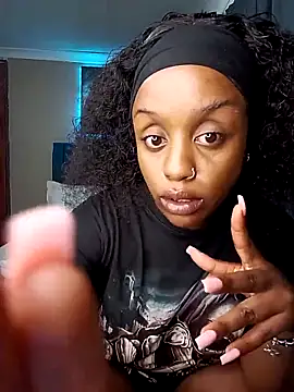 Queen-Chocolate webcam