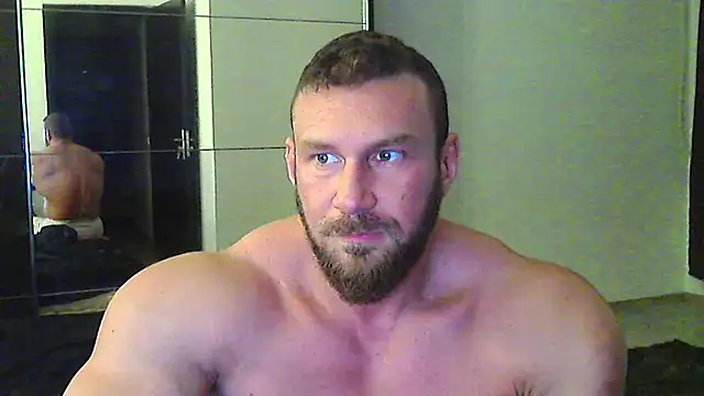 muscularkevin webcam