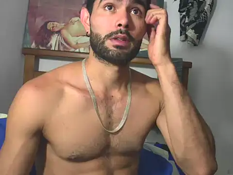 hideonbush051 webcam