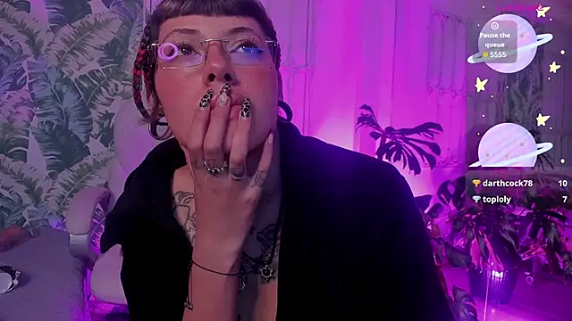 _sharlotte777 webcam